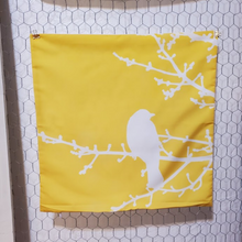 Load image into Gallery viewer, New Bright Bold Yellow Bird Silhouette Hidden Zipper Pillow Cover. Size 18x18in.