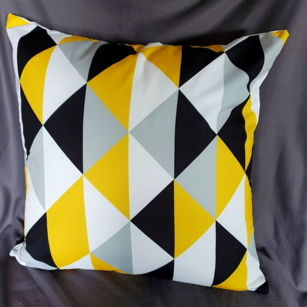 Color In Diamonds. Yellow, Black,Grey18x18 Zippered Pillow Covers Without Insert